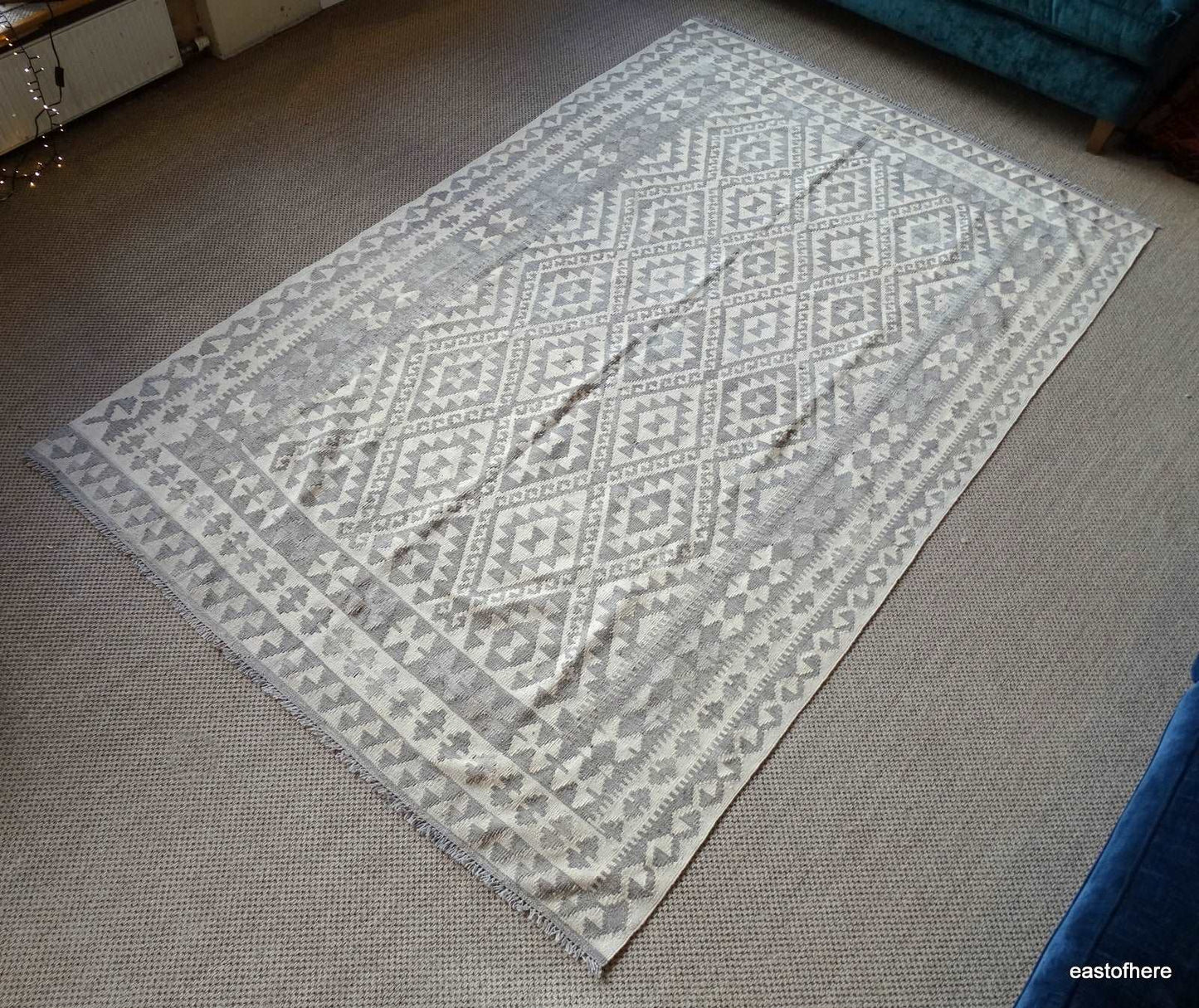 Afghan Kilim (304 x 200cm) - eastofhere