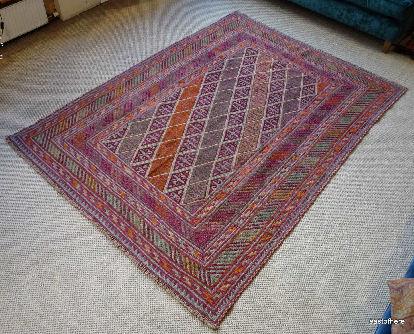 Afghan Meshwani (270 x 202cm) - eastofhere
