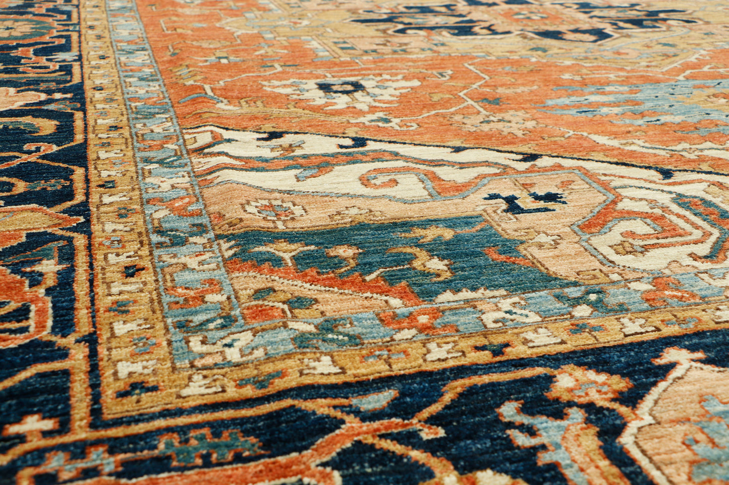 Afghan Serapi (336 x 270cm)
