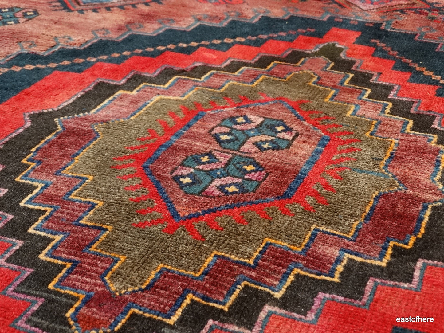 Iranian Gabbeh (240 x 145cm) - eastofhere