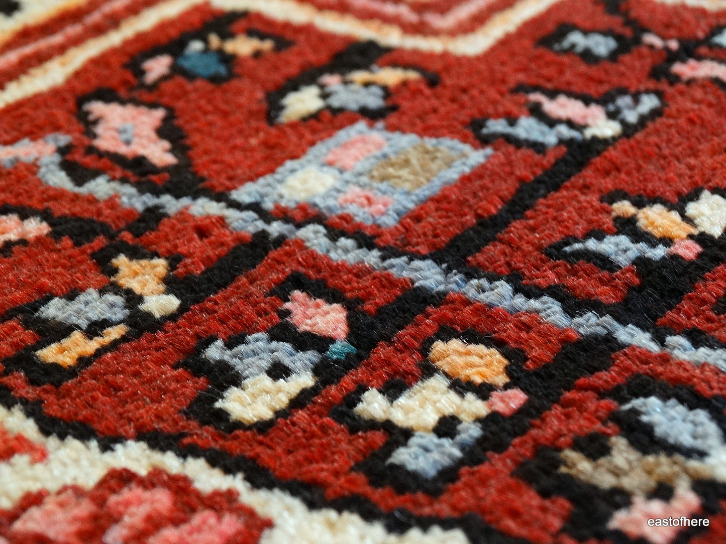 Vintage Tuyserkan (231 x 132cm) - eastofhere