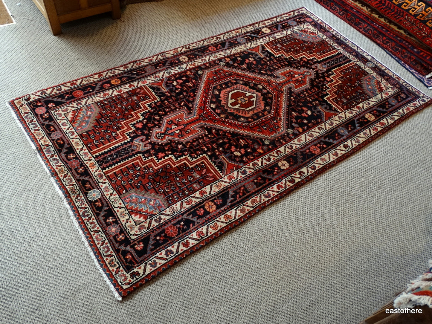 Vintage Tuyserkan (231 x 132cm) - eastofhere