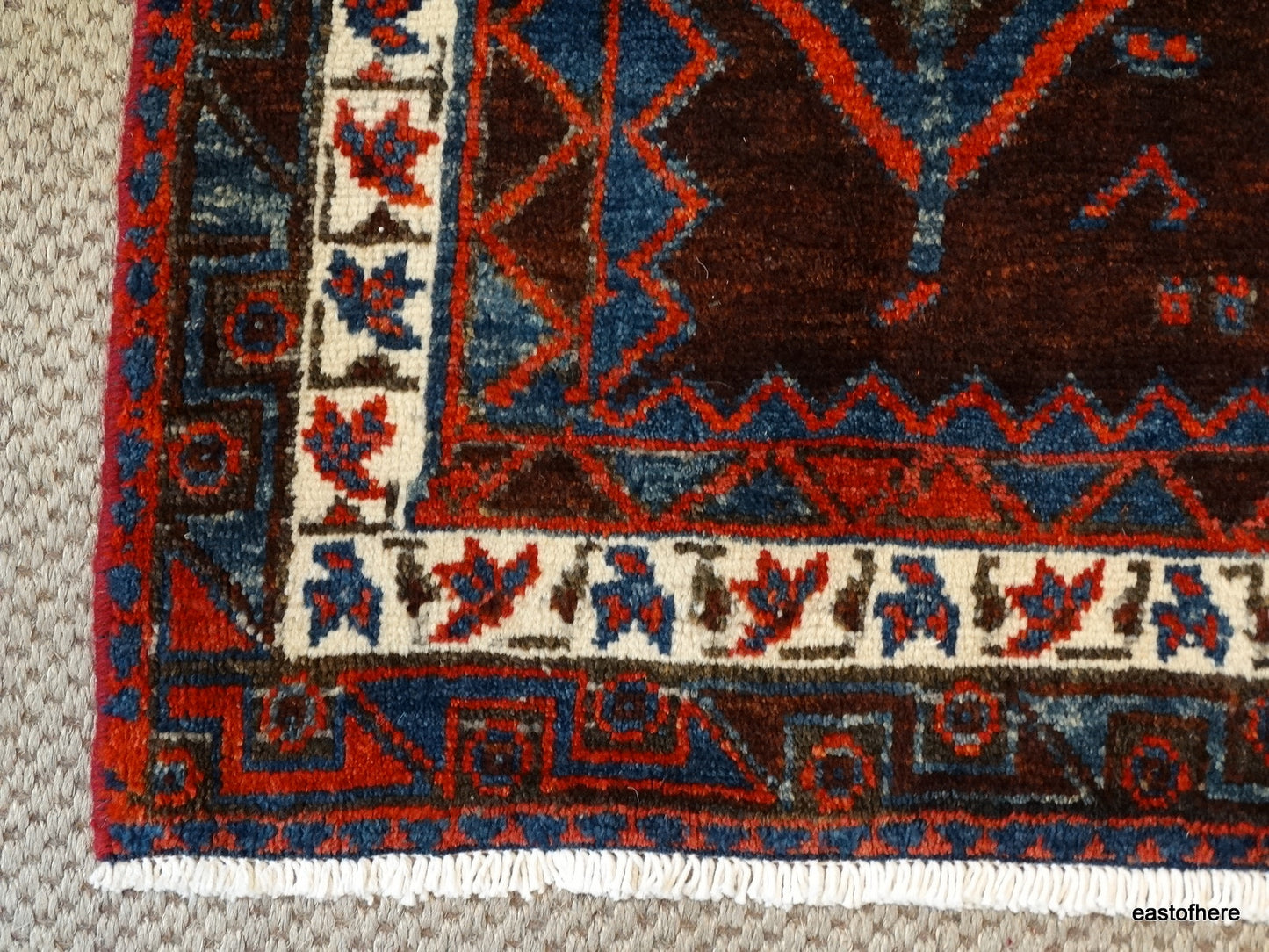 Afshar Sirjan (240 x 146cm) - eastofhere