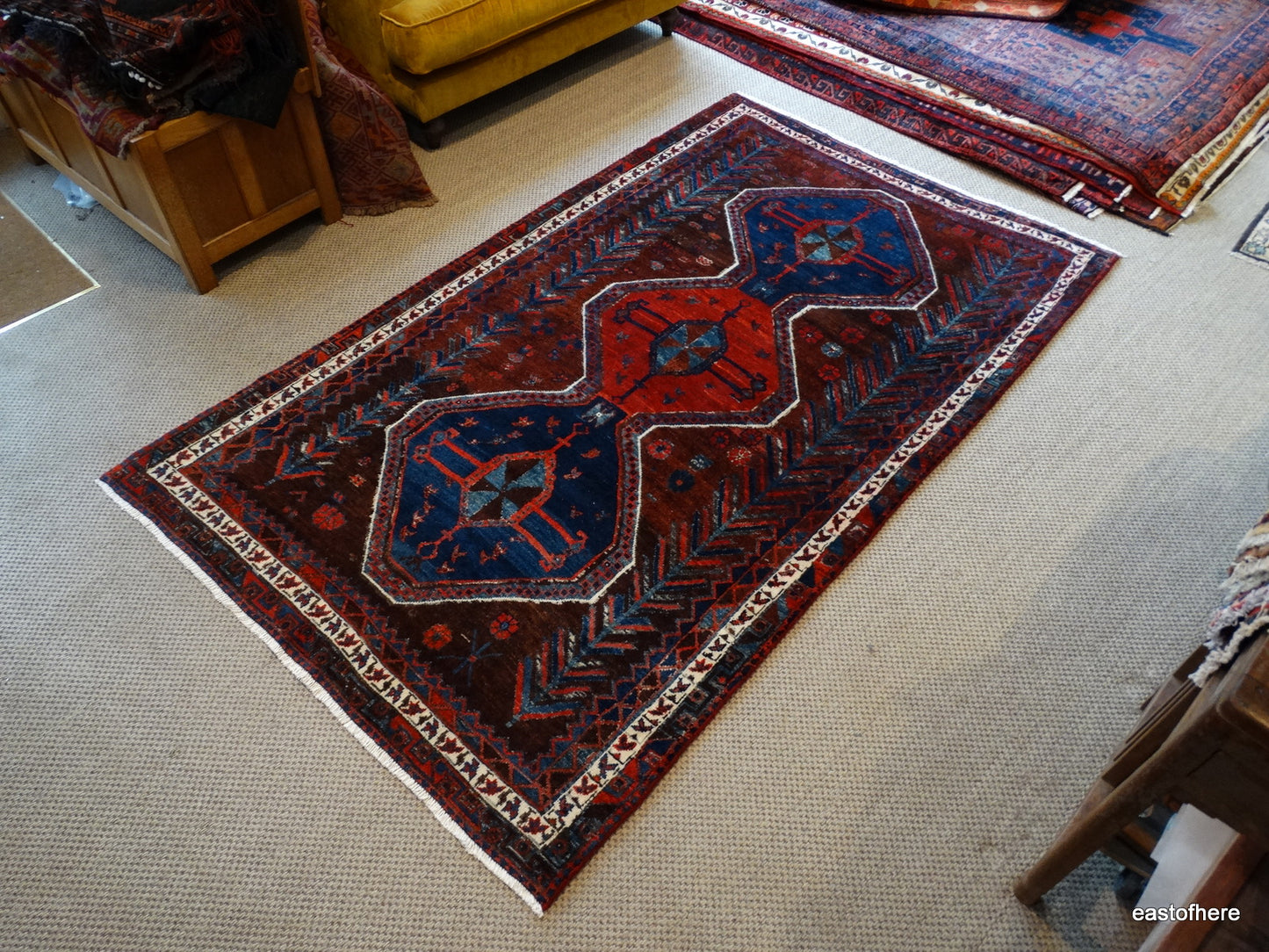 Afshar Sirjan (240 x 146cm) - eastofhere