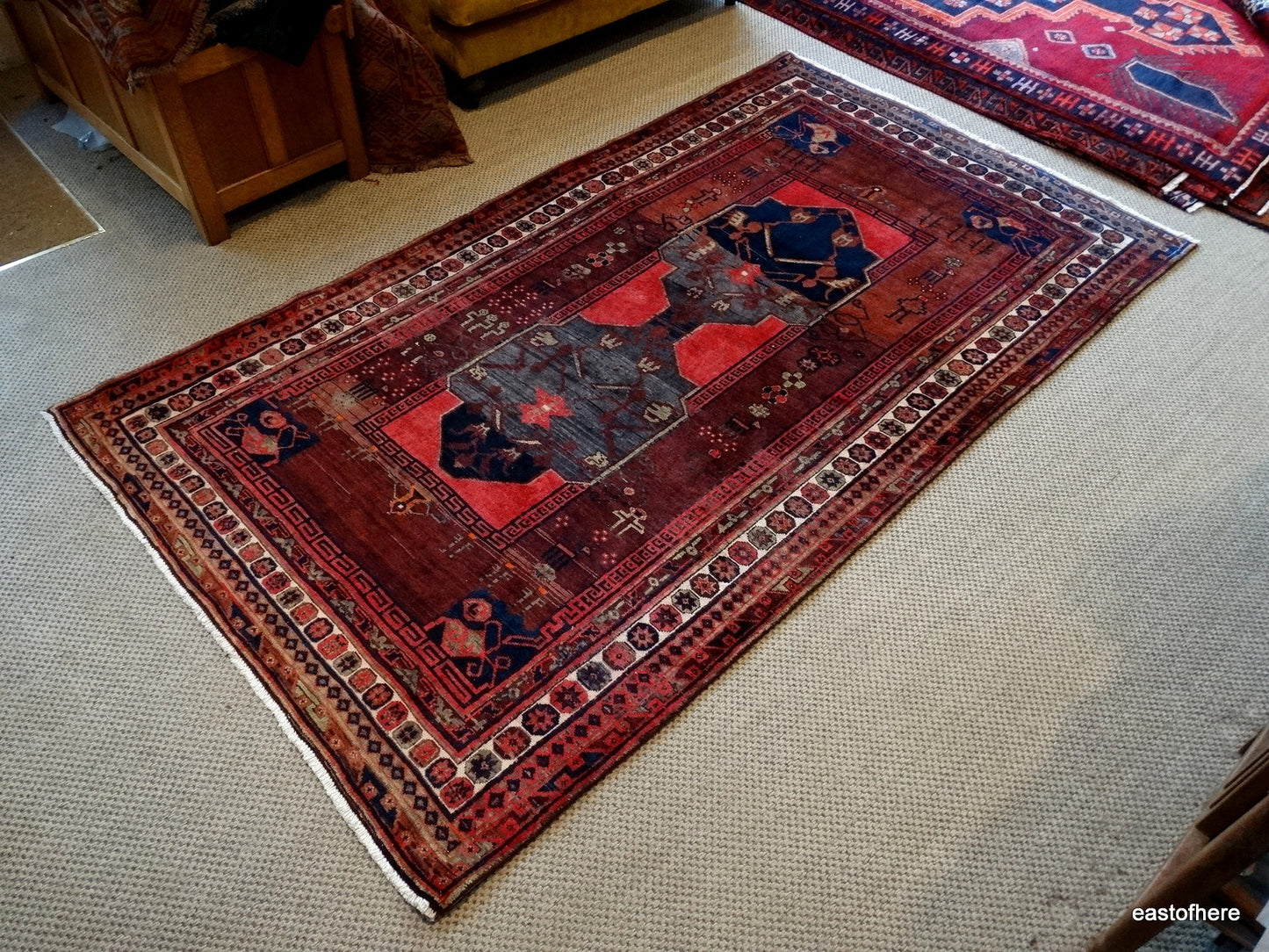 Afshar Sirjan (255 x 146cm) - eastofhere