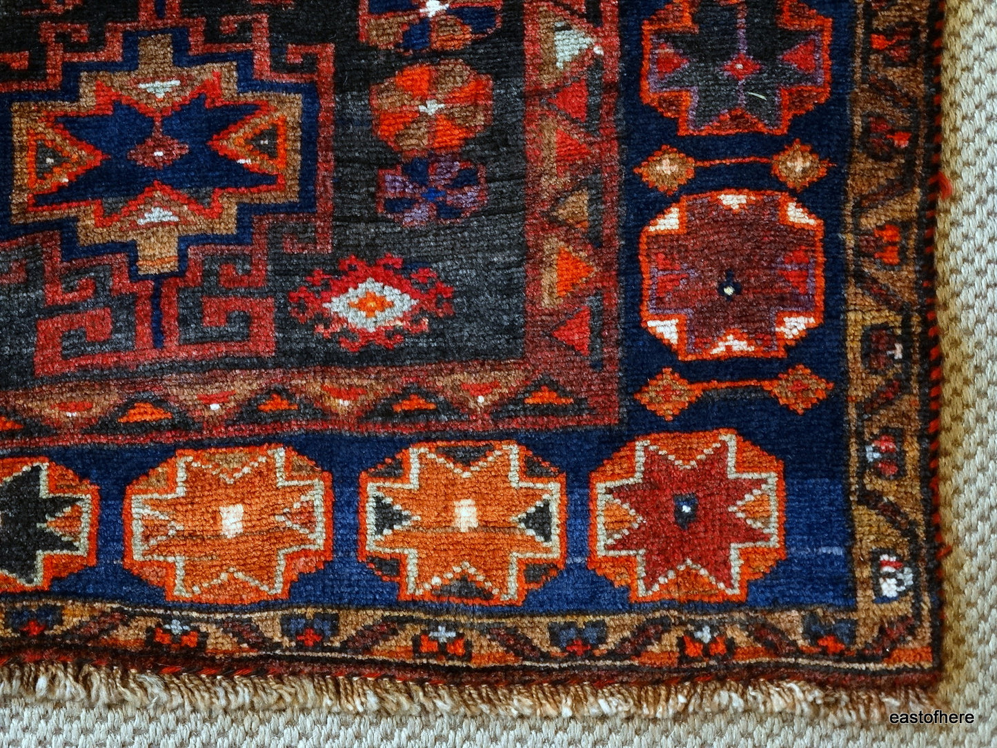 Iranian Lori (213 x 170cm)