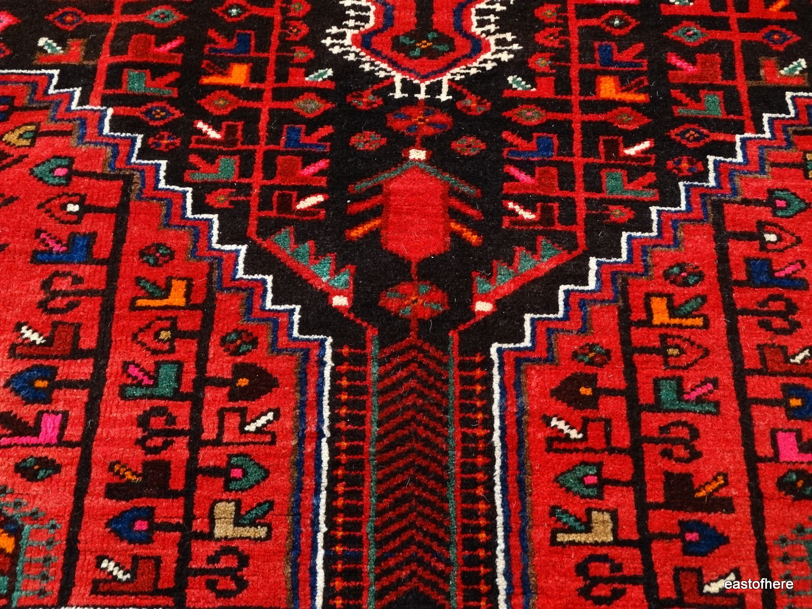 Vintage Tuyserkan (303 x 145cm) - eastofhere