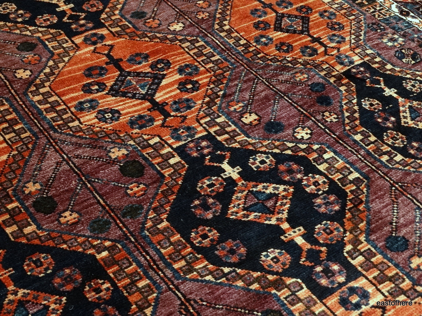 Afshar Sirjan (231 x 154cm) - eastofhere