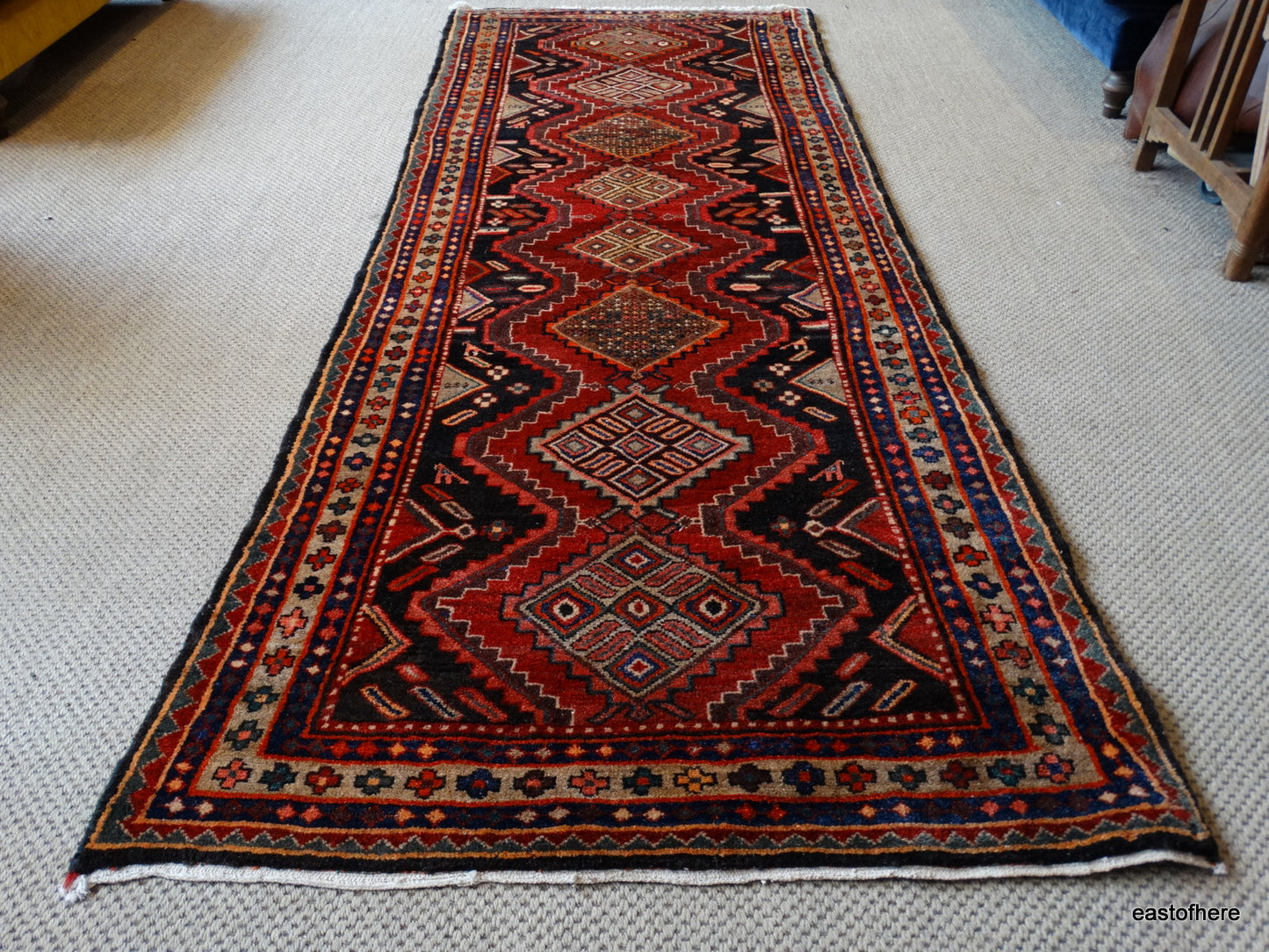 Vintage Hamadan Runner (282 x 111cm) - eastofhere