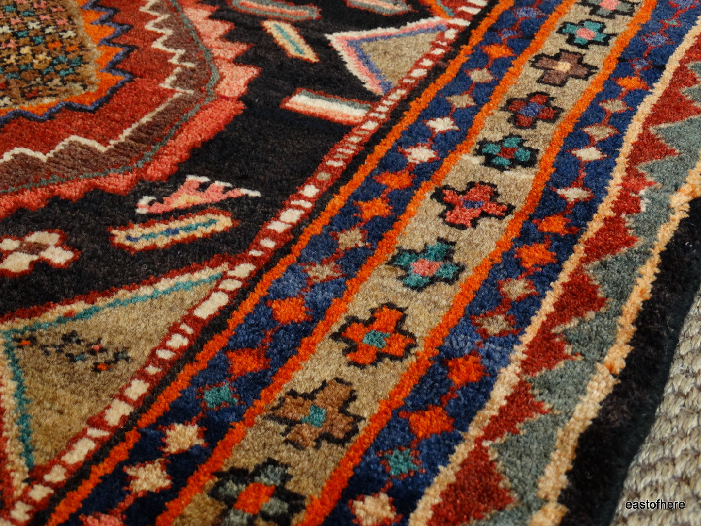 Vintage Hamadan Runner (282 x 111cm) - eastofhere