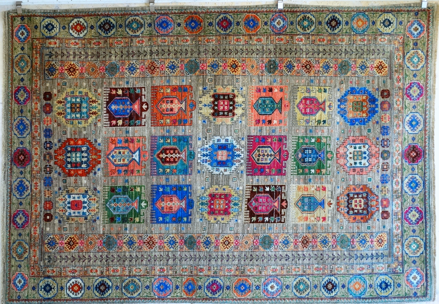 Afghan Sultani (209 x 302cm)