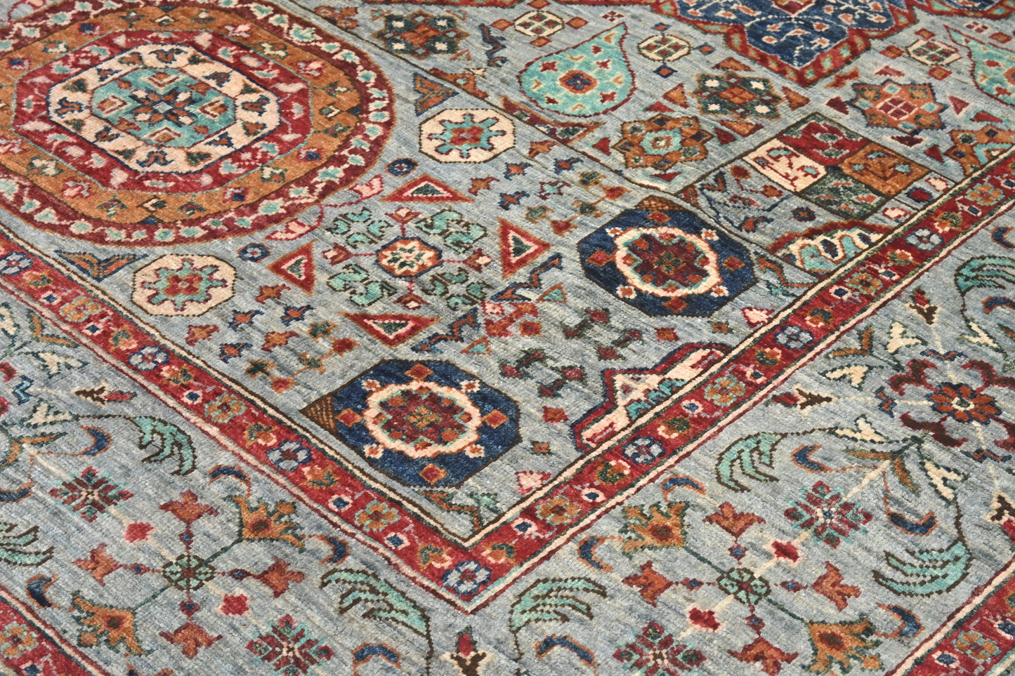 Afghan Mamluk (247 x 175cm)