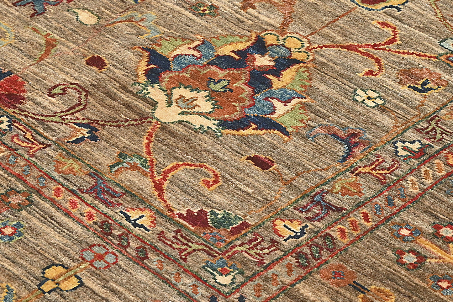 Sultani Ziegler (288 x 246cm)