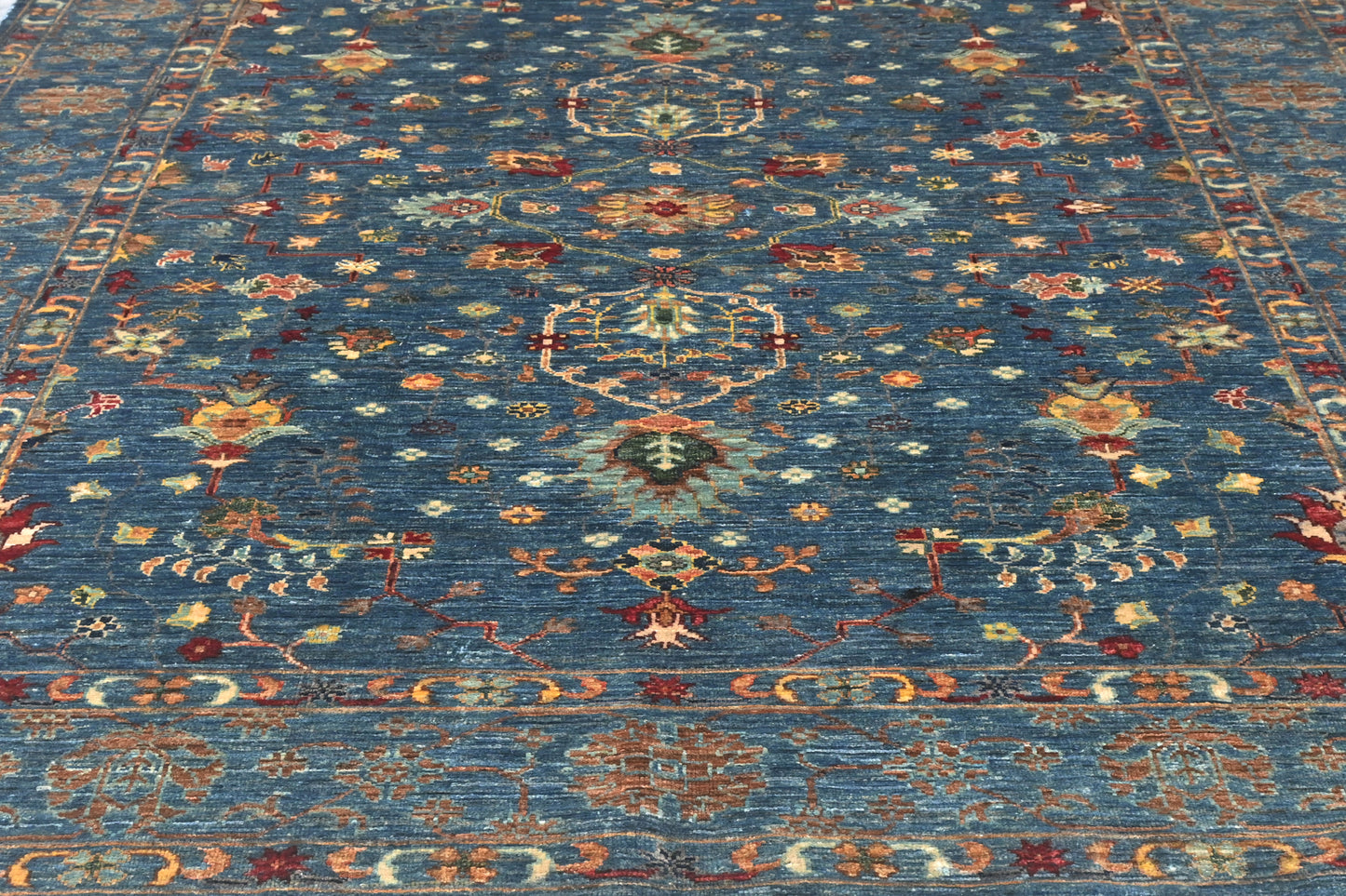 Afghan Sultani (252 x 174cm)