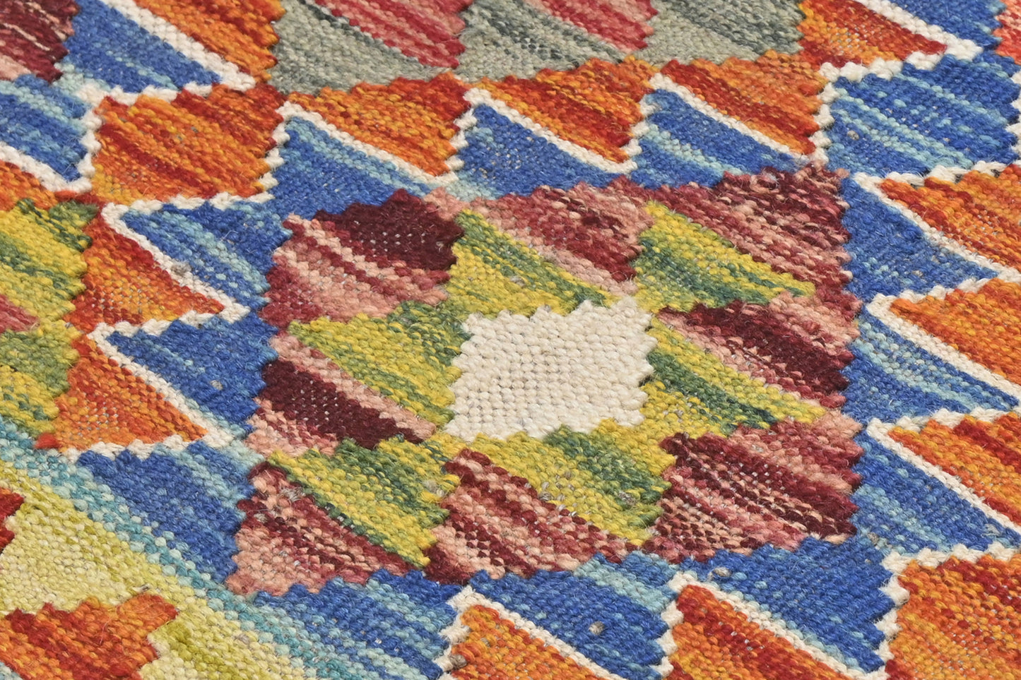 Afghan Kilim Rug (118 x 77cm)