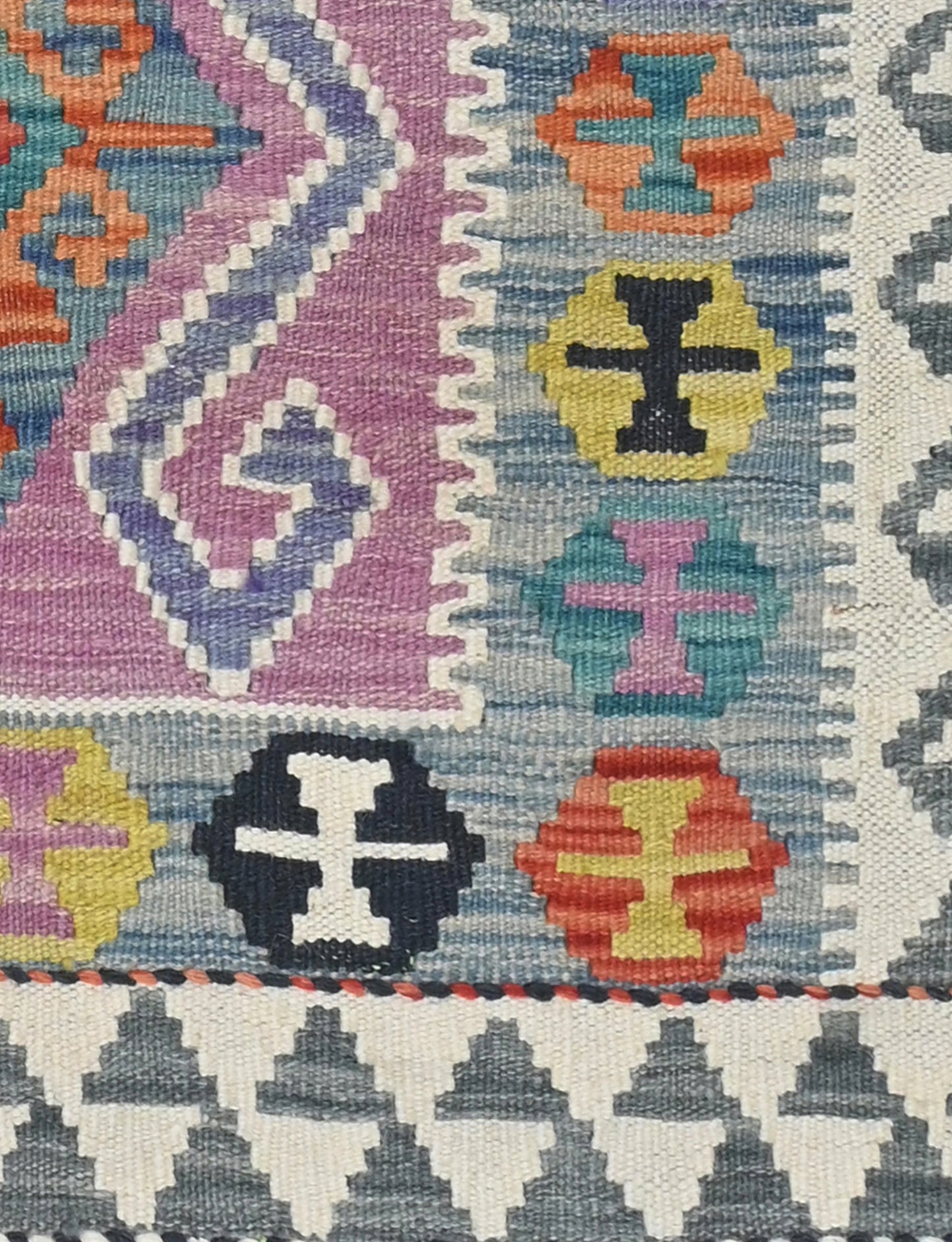 Kilim Rug (122 x 80cm)