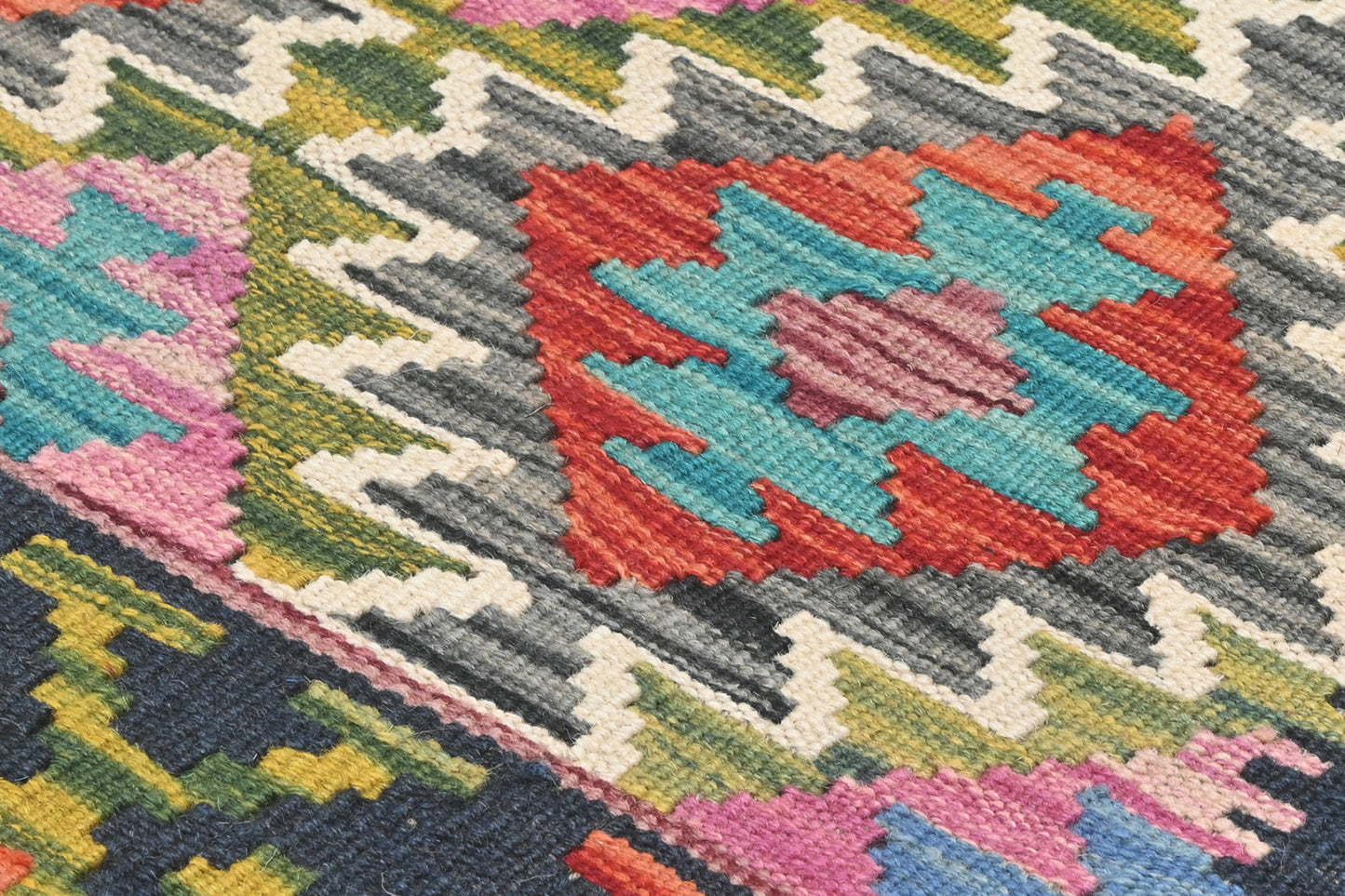 Kilim Rug (121 x 83cm)