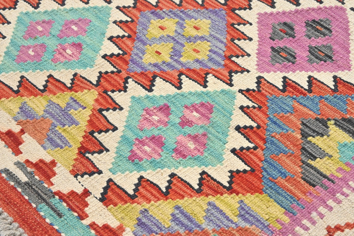 Afghan Kilim Rug 118 x 83cm