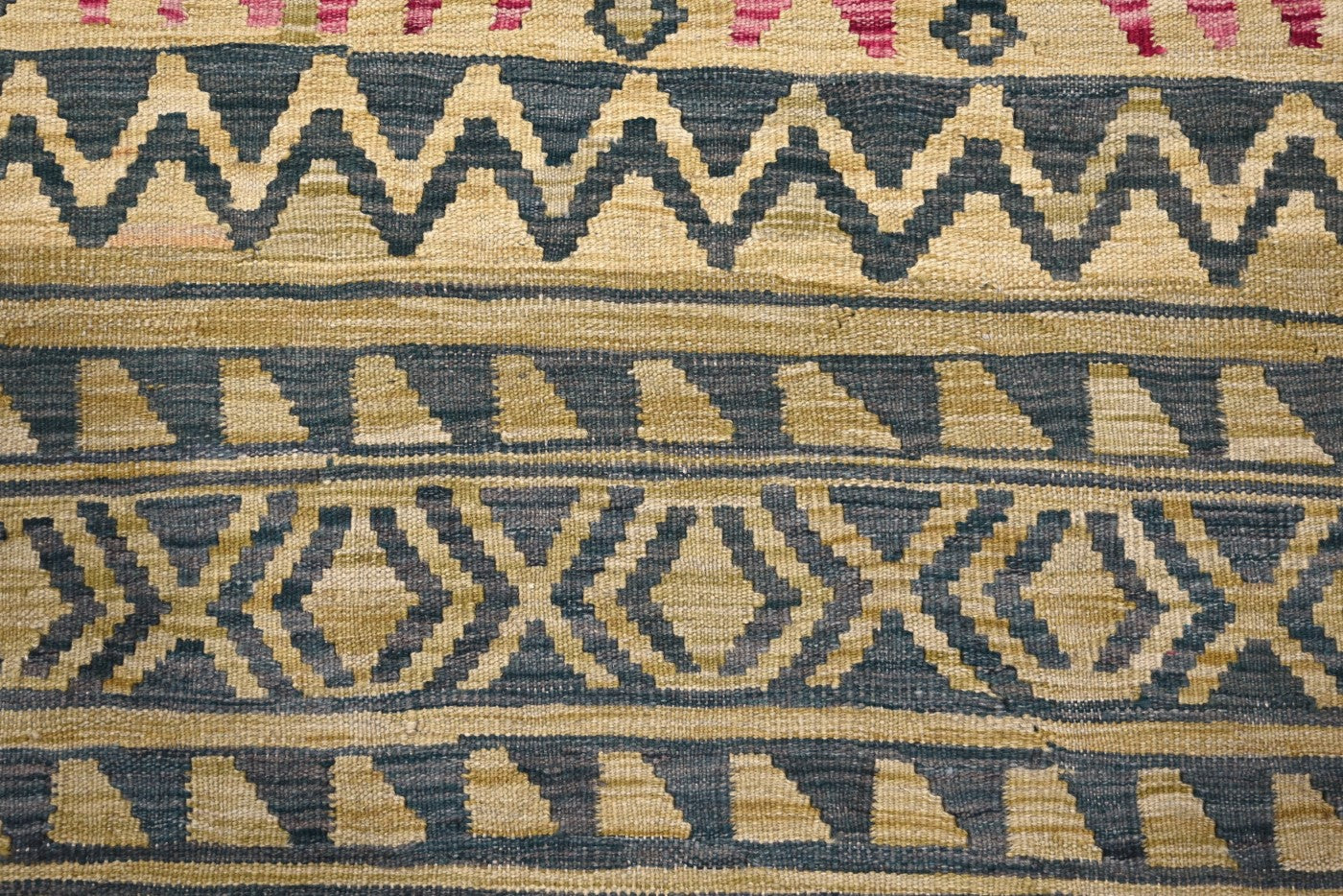 Kilim Rug (195 x 150cm)