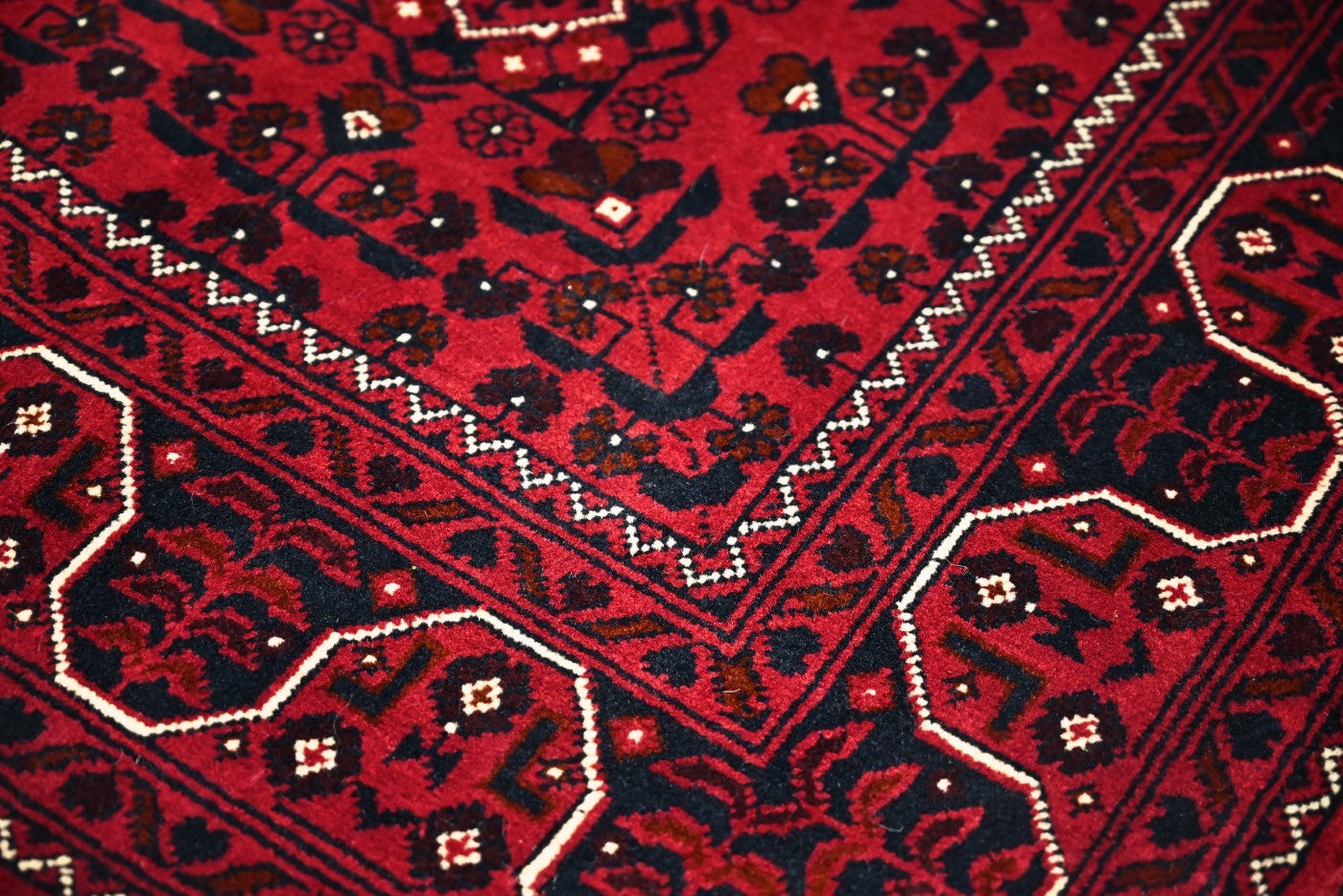 Afghan Khal Mohammadi Rug (121 x 88cm)