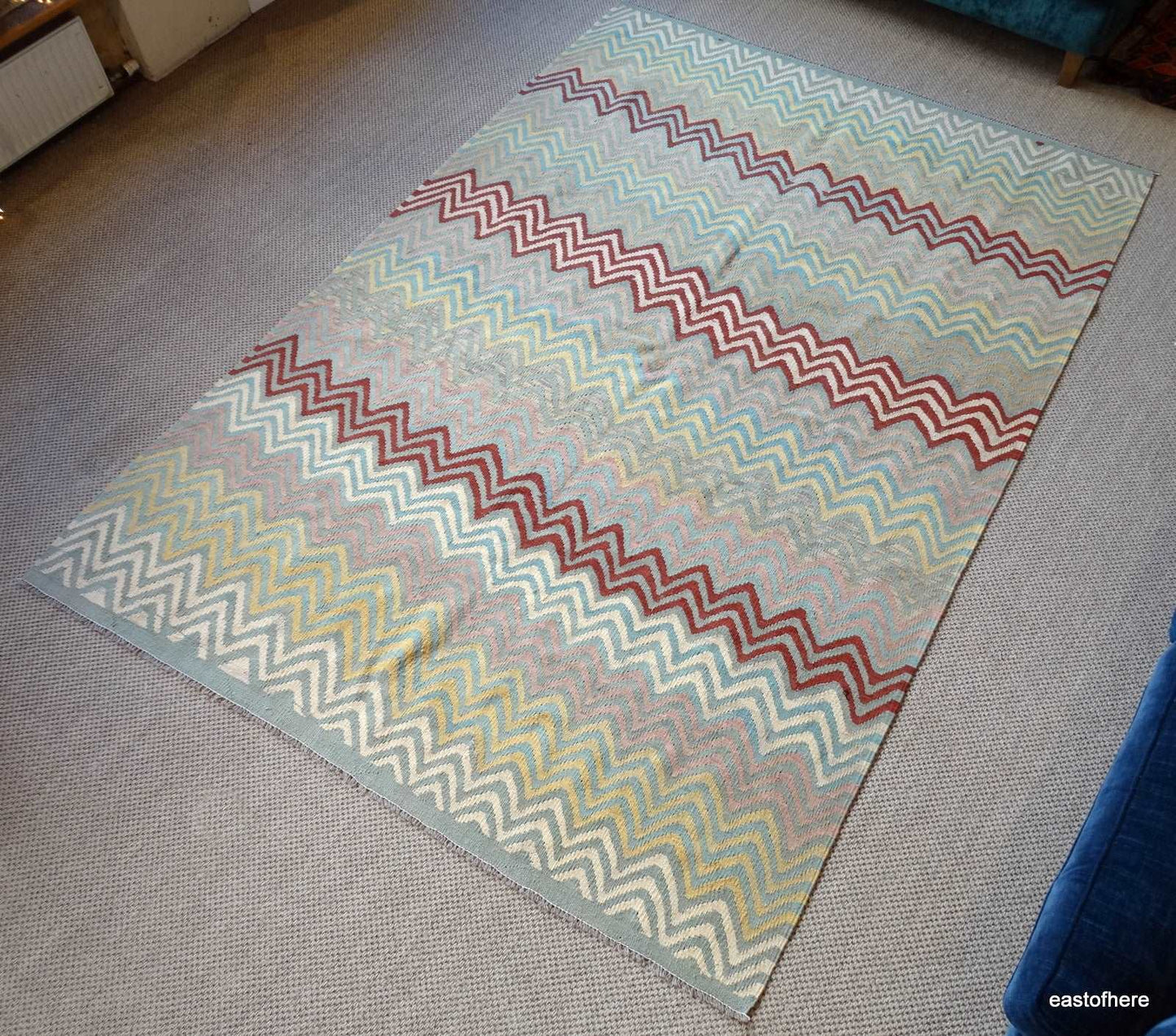 Afghan Kilim (300 x 212cm) - eastofhere