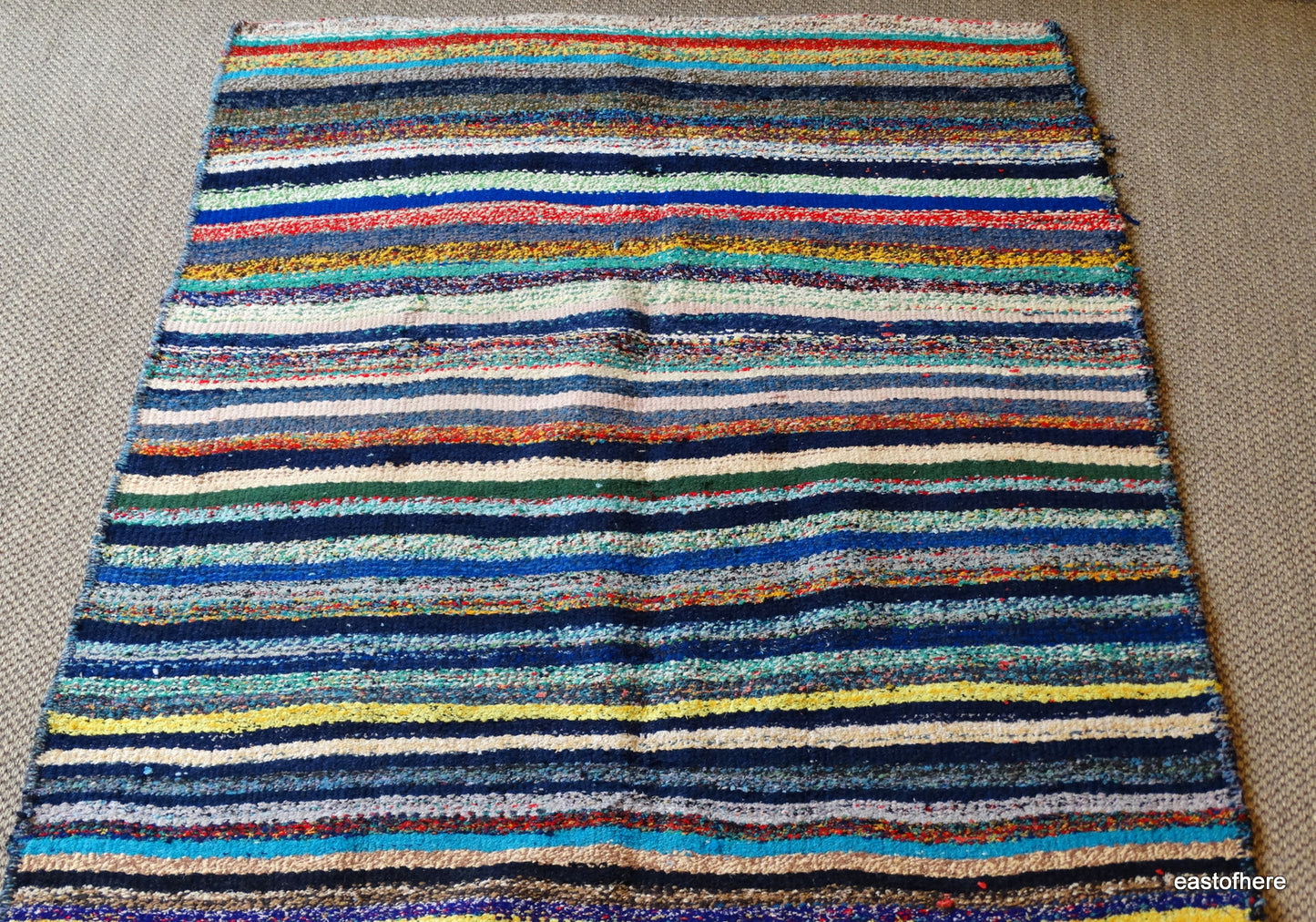 Vintage Iranian Kilim (275 x 141cm) - eastofhere