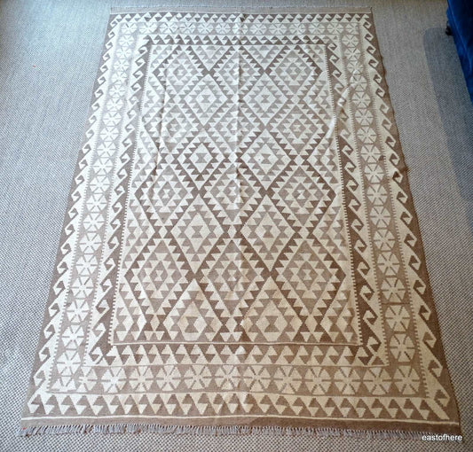 Afghan Kilim (297 x 205cm) - eastofhere