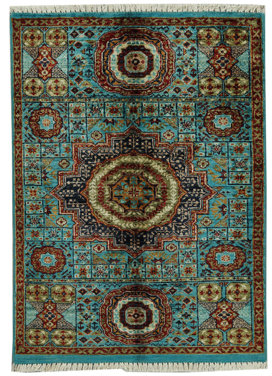 Eastofhere Sultani Mamluk rug with intricate patterns, 117x83cm, showcasing traditional design and rich craftsmanship.