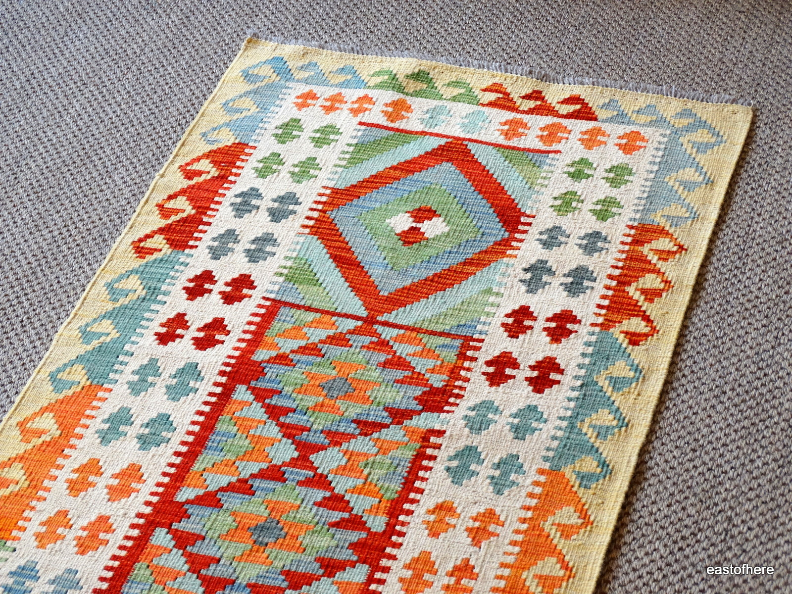 Kilim Runner (260 x 80cm) - eastofhere