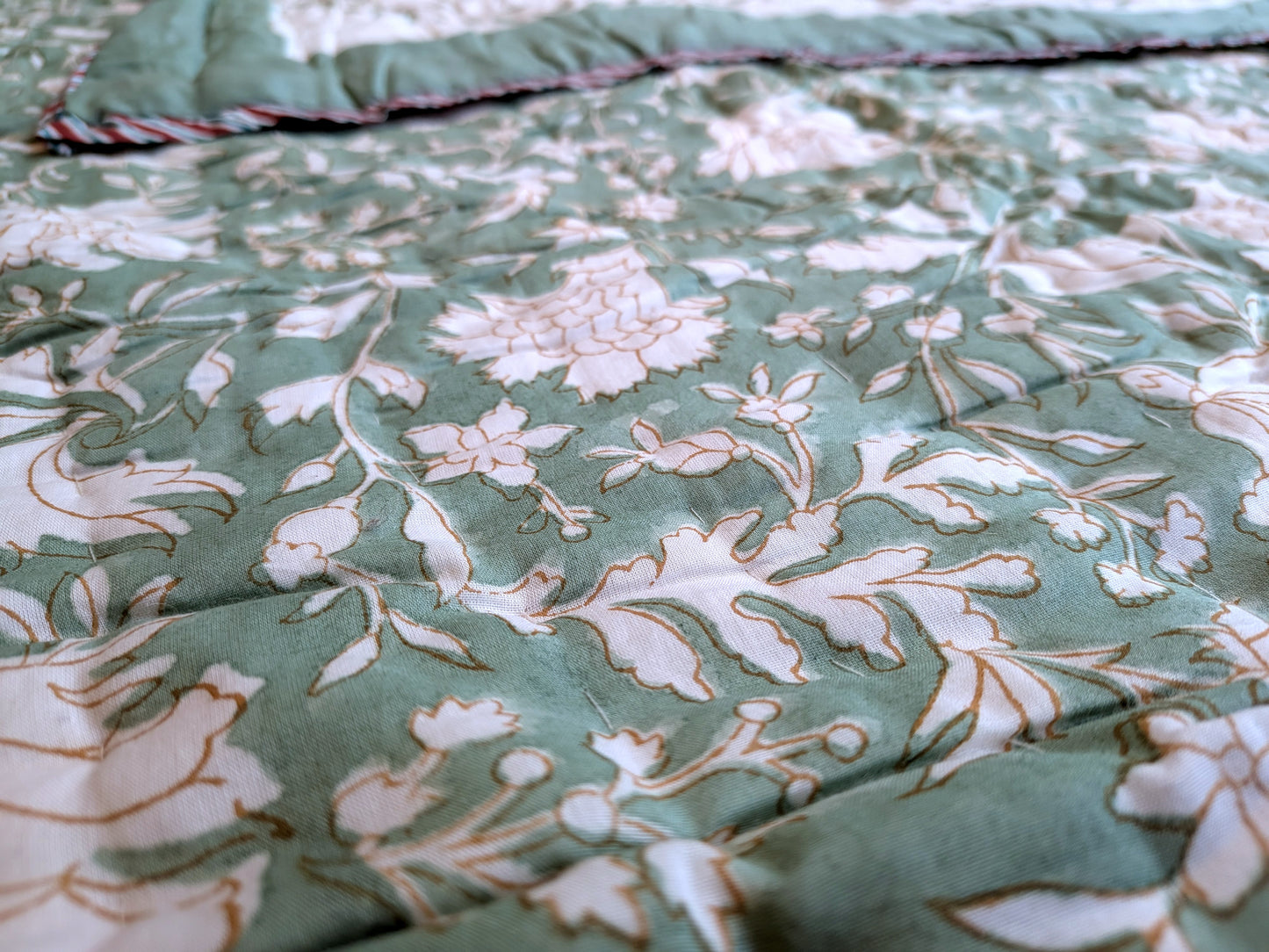 Jaipuri Quilt - King Size - eastofhere