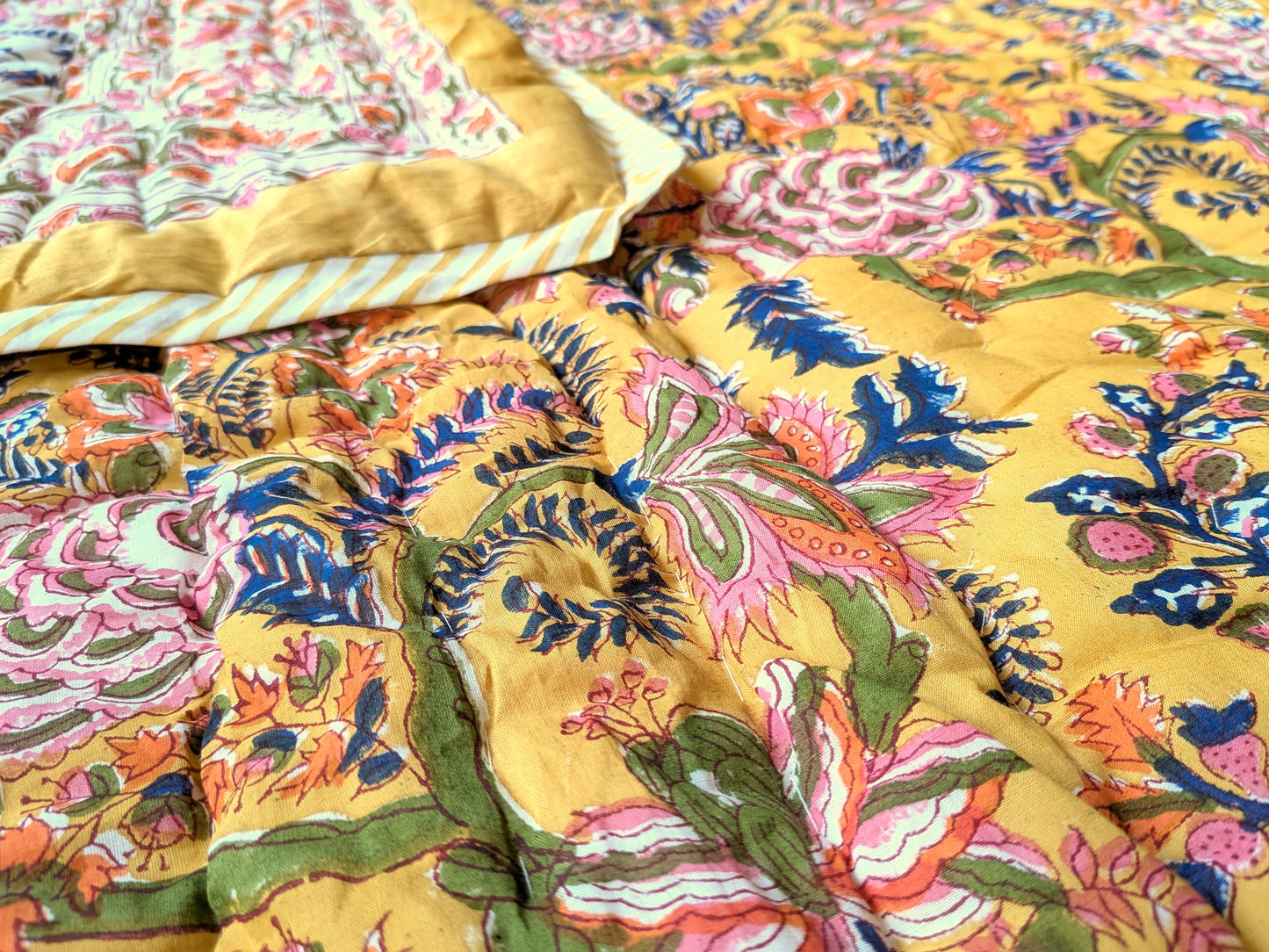 Jaipuri Quilt - Multiple Sizes