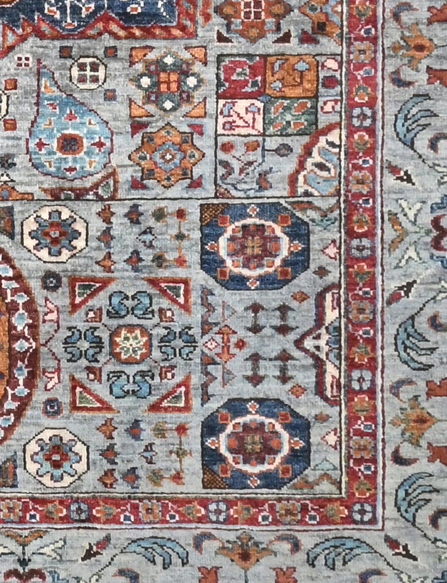 Afghan Mamluk (247 x 181cm)