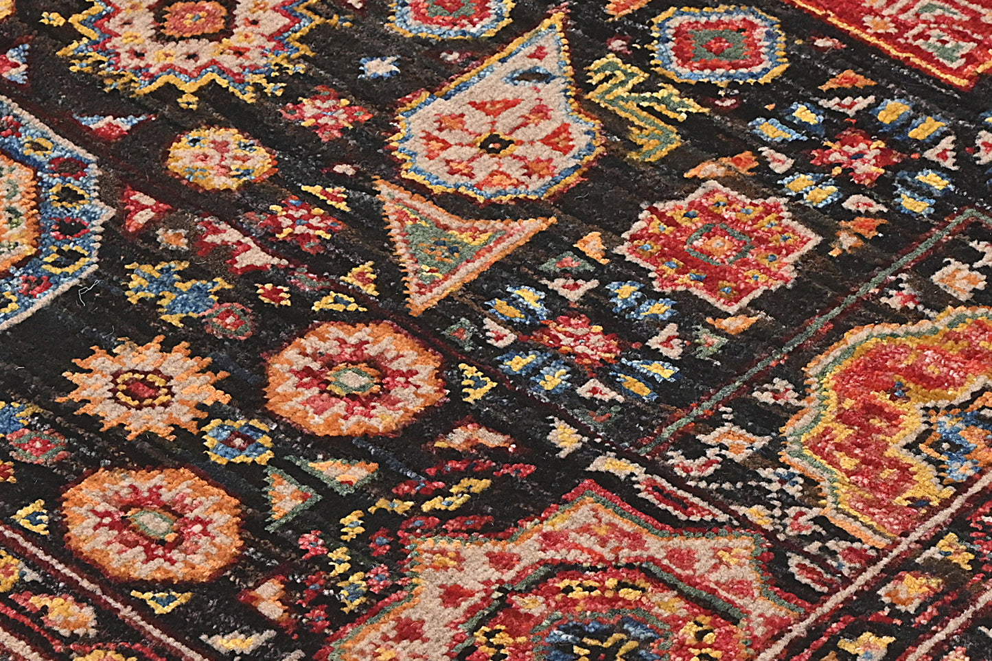 Afghan Mamluk (176 x 130cm)