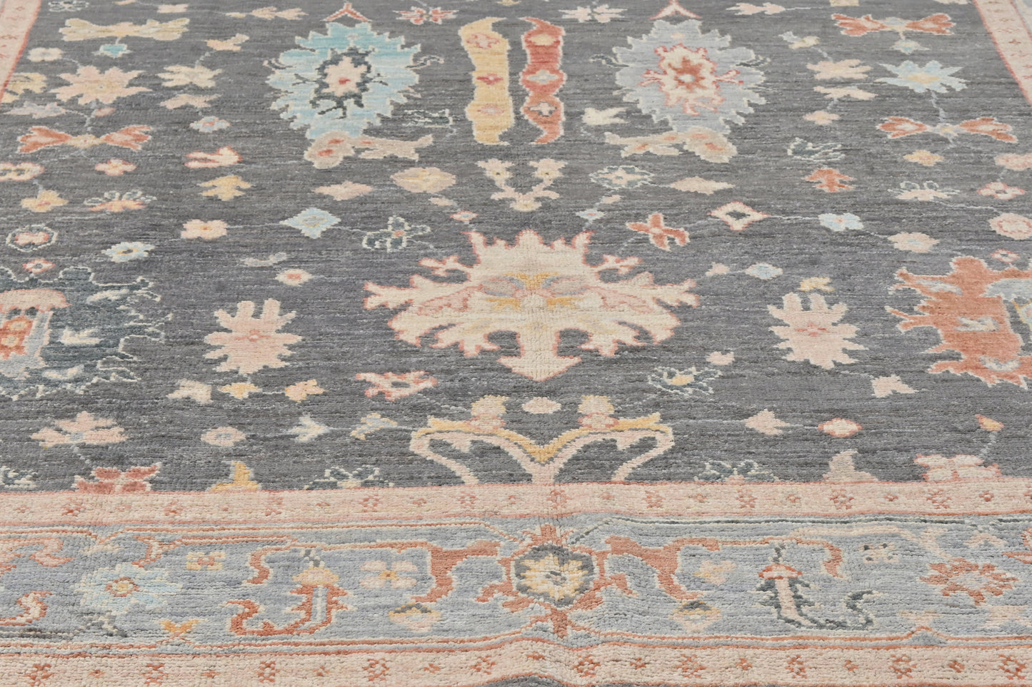 Afghan Oushak Rug (269 x 173cm)