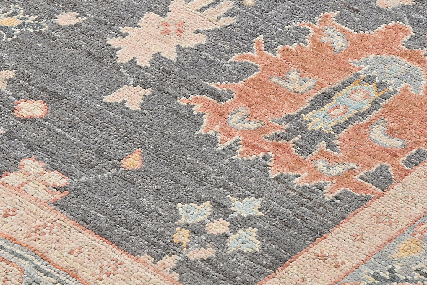 Afghan Oushak Rug (269 x 173cm)