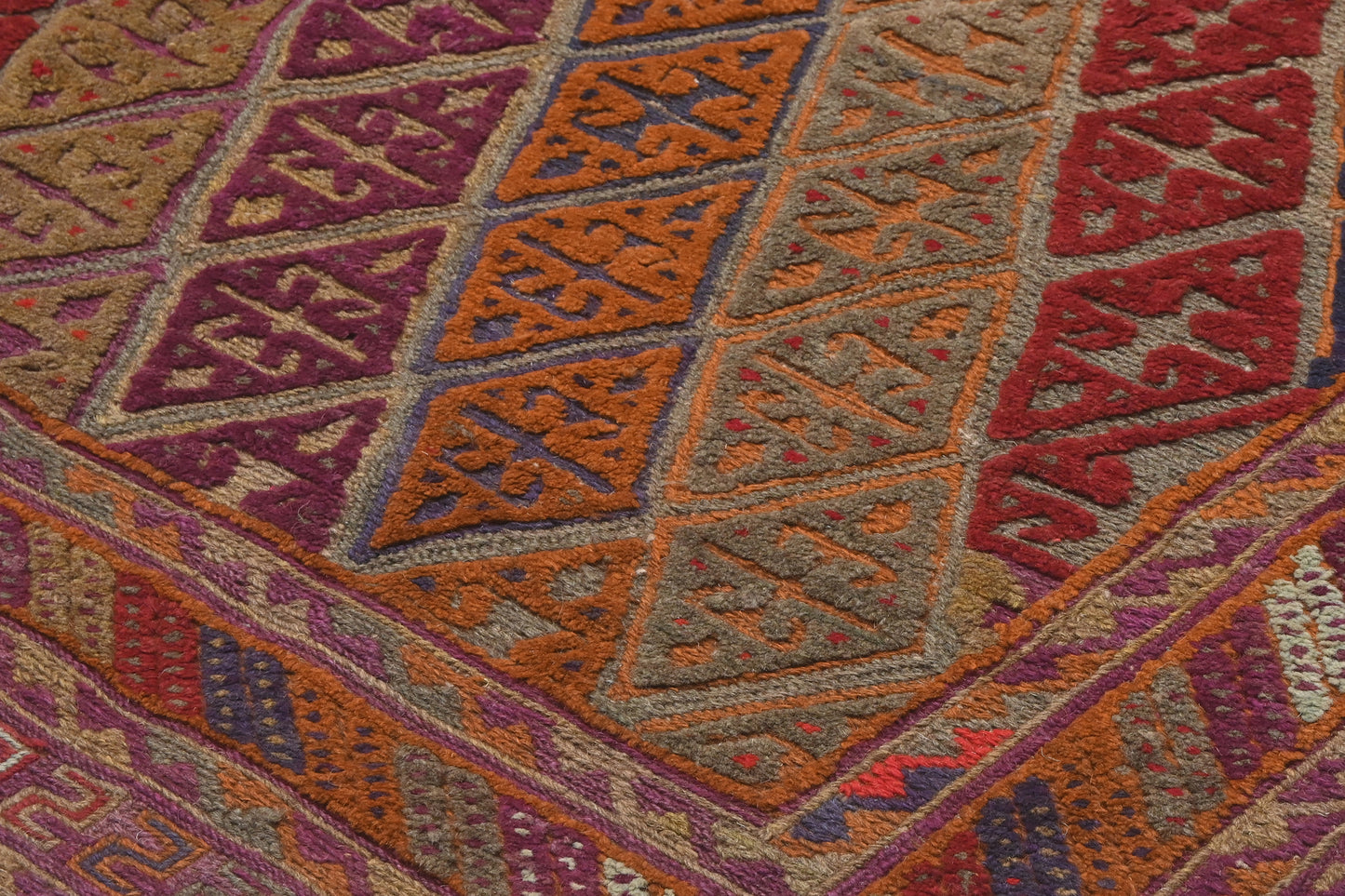 Afghan Meshwani Rug (185 x 154cm)