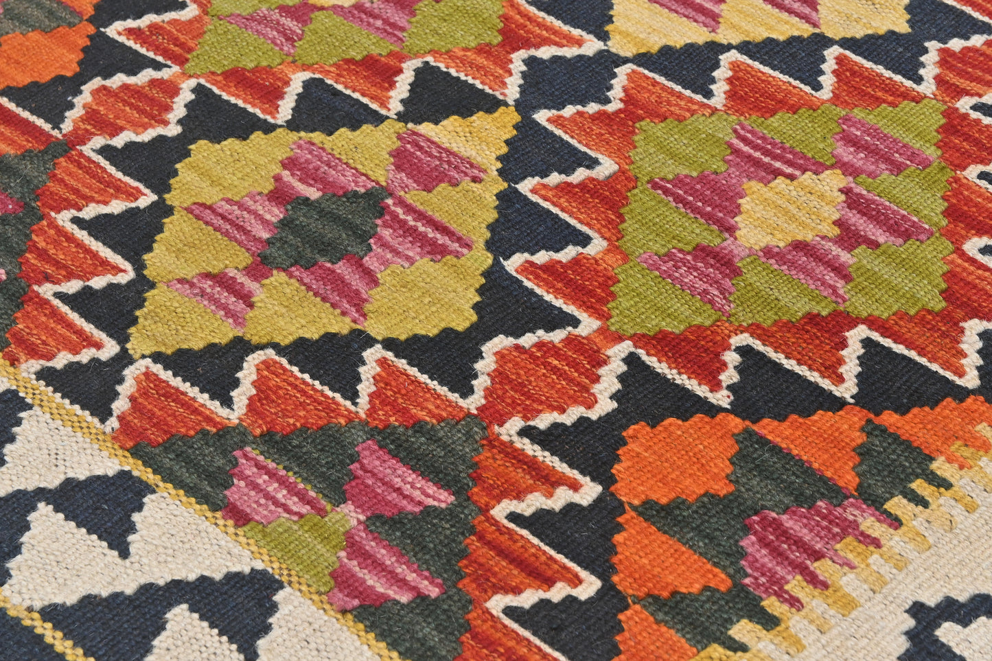 Afghan Kilim Rug (118 x 82cm)