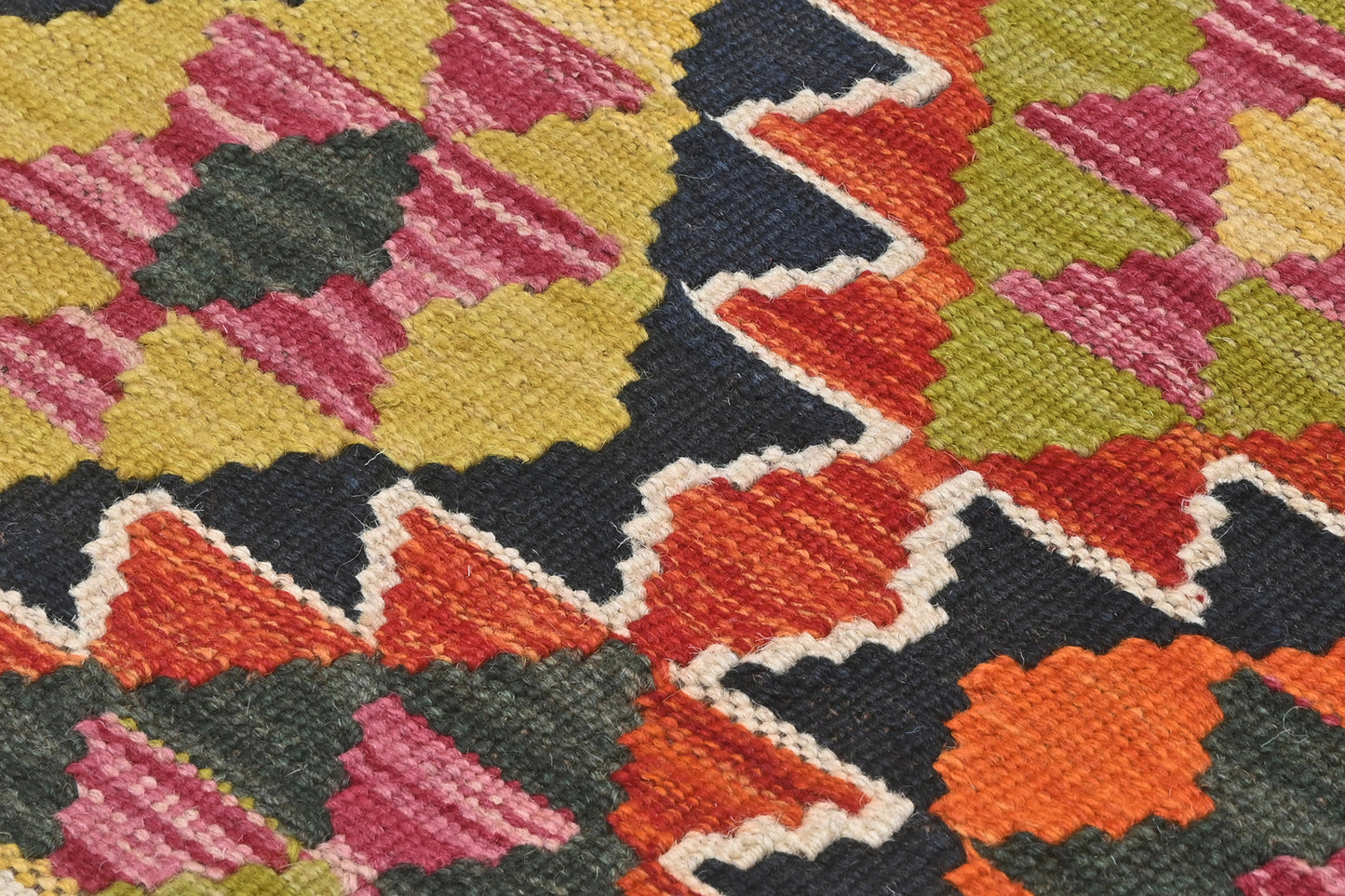 Afghan Kilim Rug (118 x 82cm)