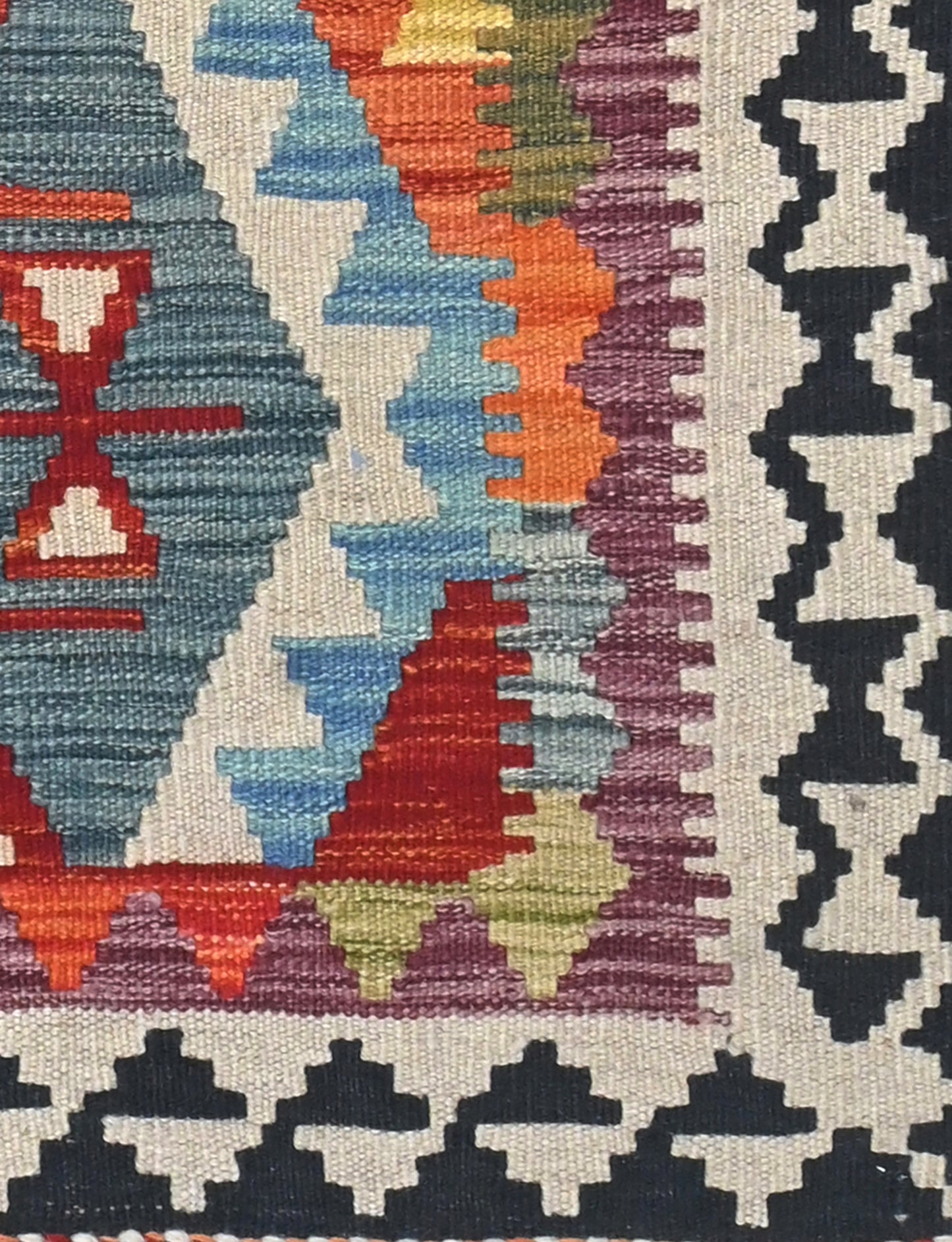 Kilim Rug (123 x 83cm)
