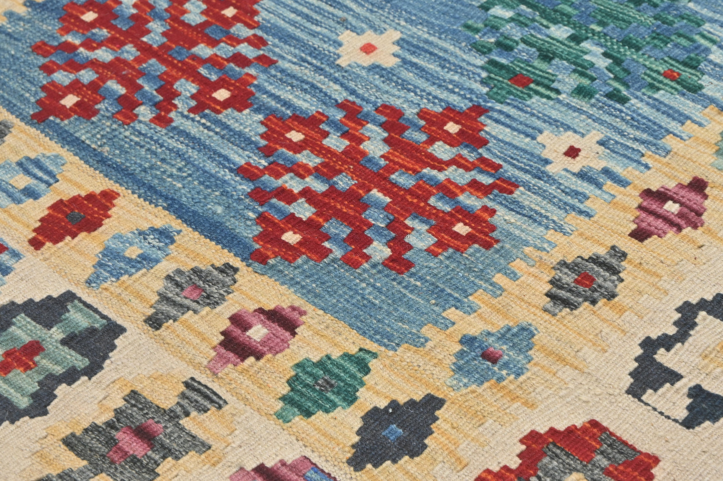 Kilim Rug (136x087cm)