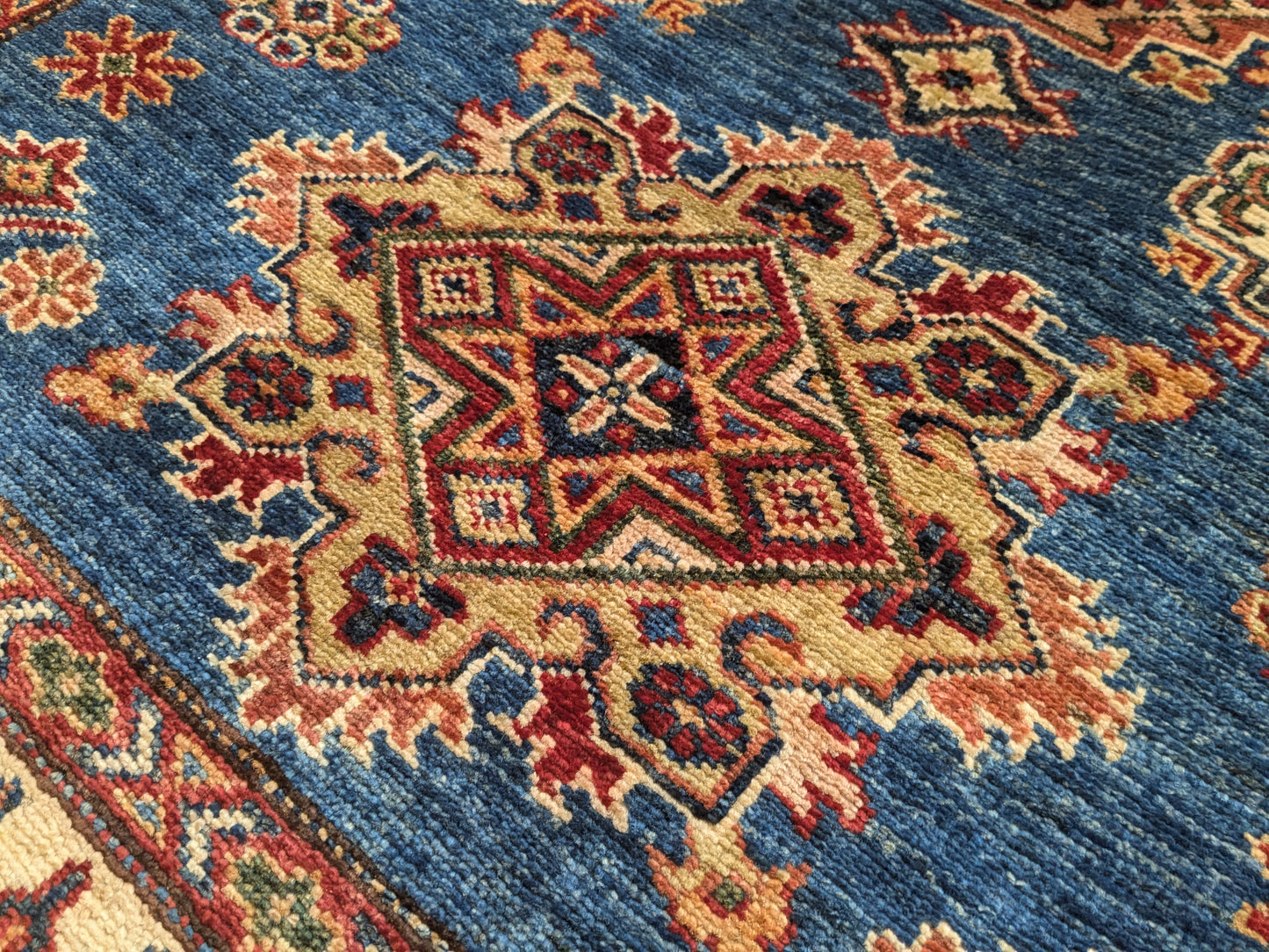 Afghan Kazak (154 x 99cm)