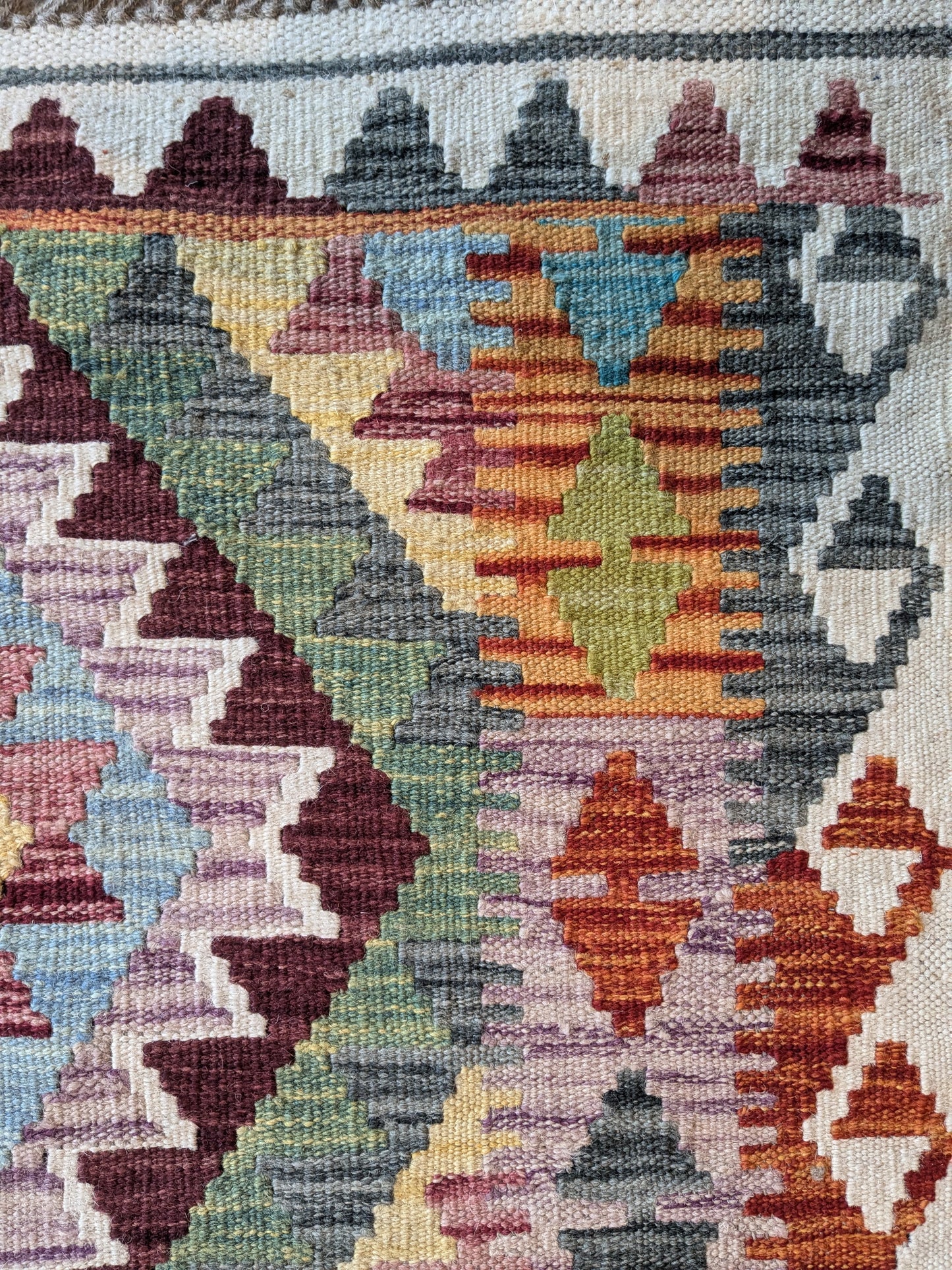 Afghan Kilim (125 x 88cm)