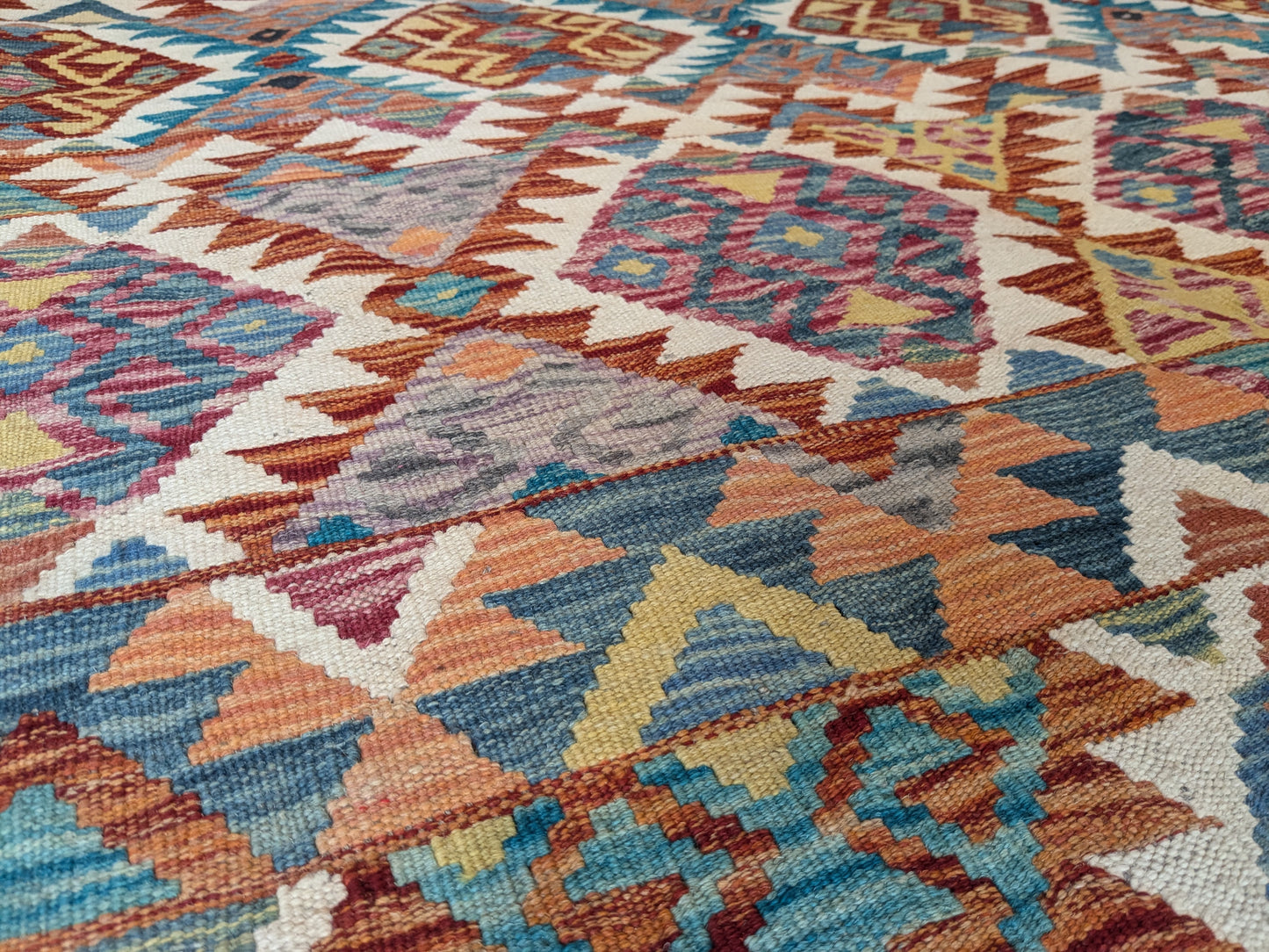 Afghan Kilim (206 x 147cm)