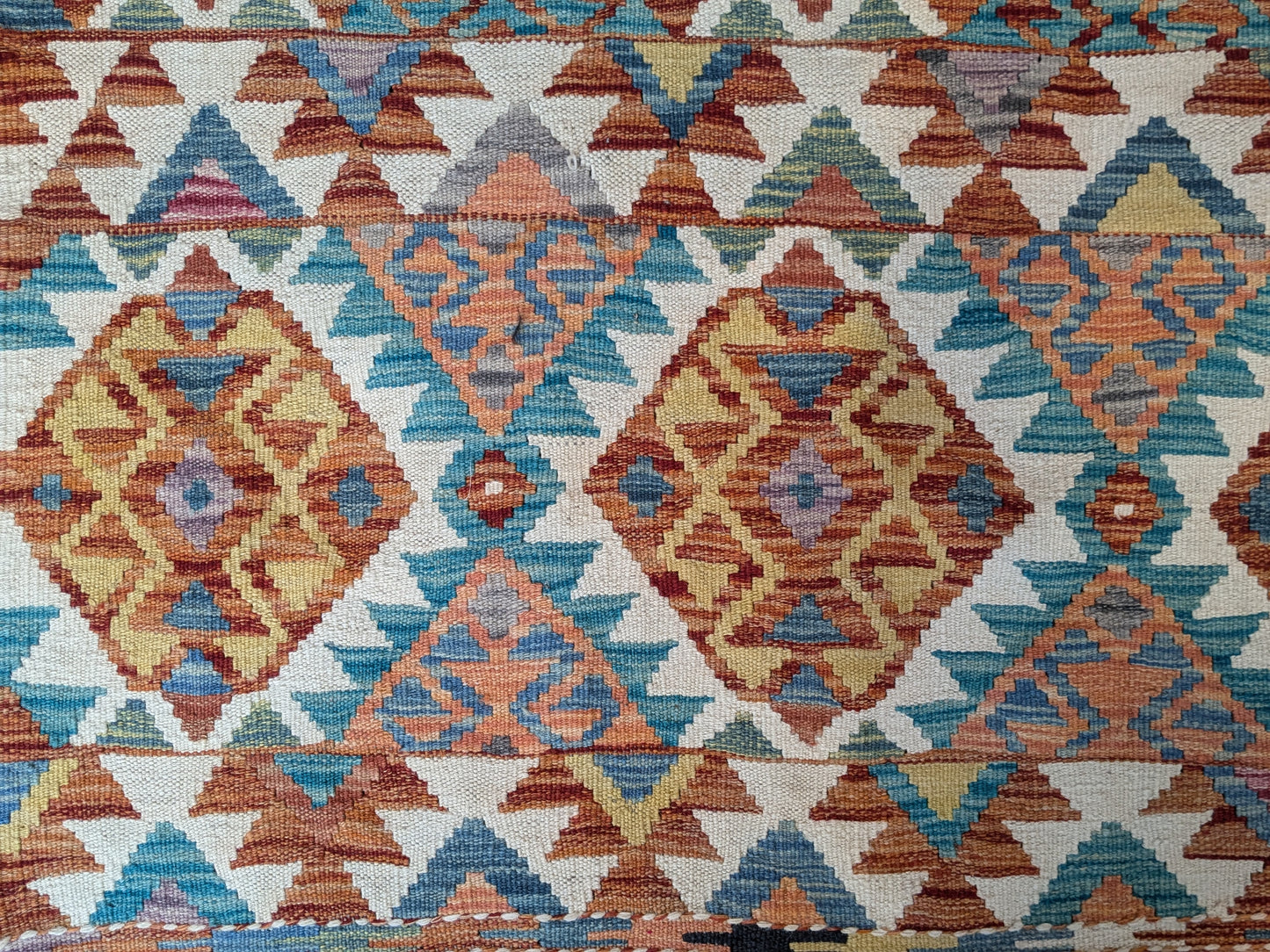 Afghan Kilim (206 x 147cm)